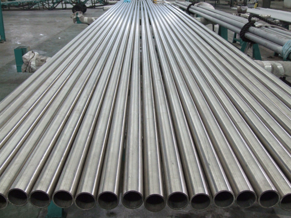 热扩钢管厂家，16mn厚壁钢管现货
