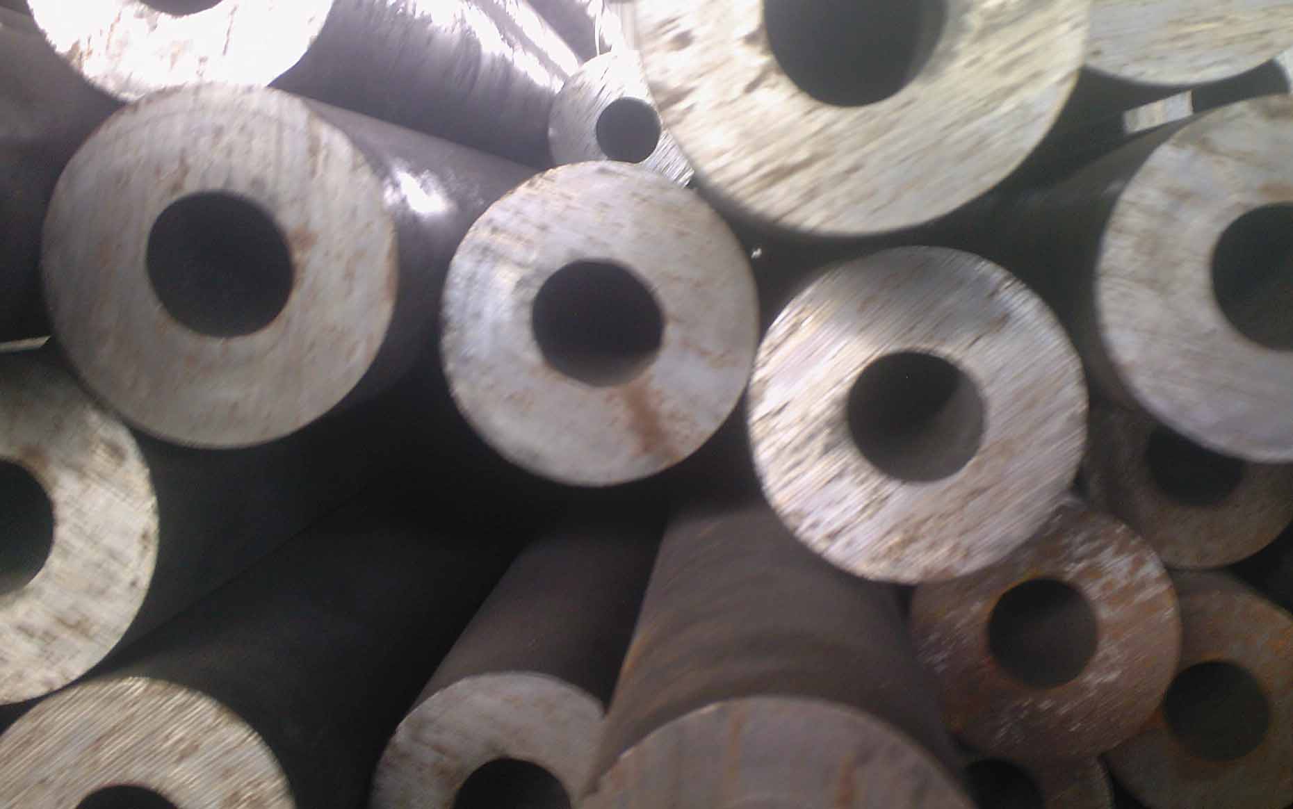 15crmoG大口径钢管，天津钢管集团有限公司，天津热轧无缝钢管厂T